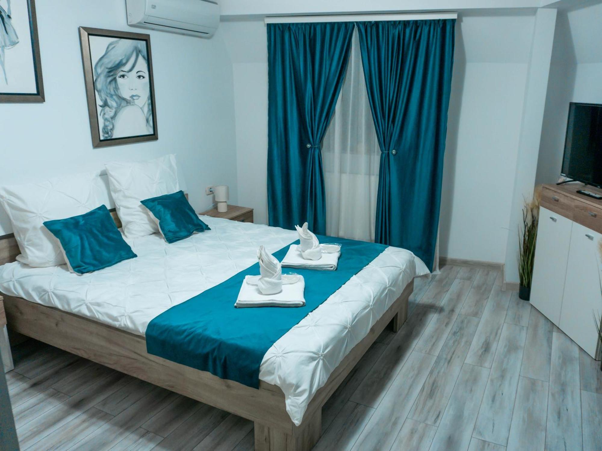 Comfortable Square Bucarest