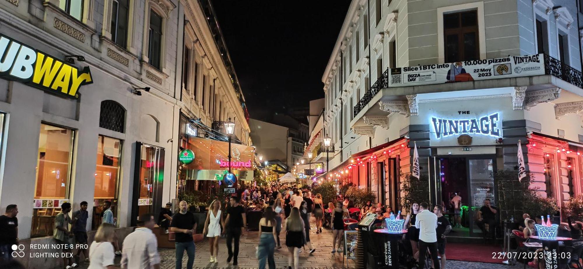 Comfortable Square * Bucarest