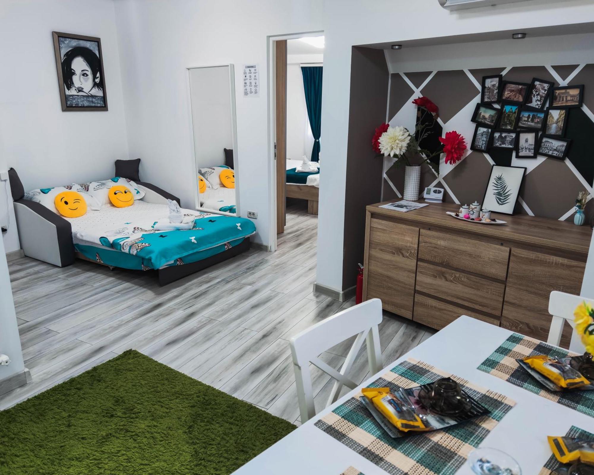 Comfortable Square Bucarest